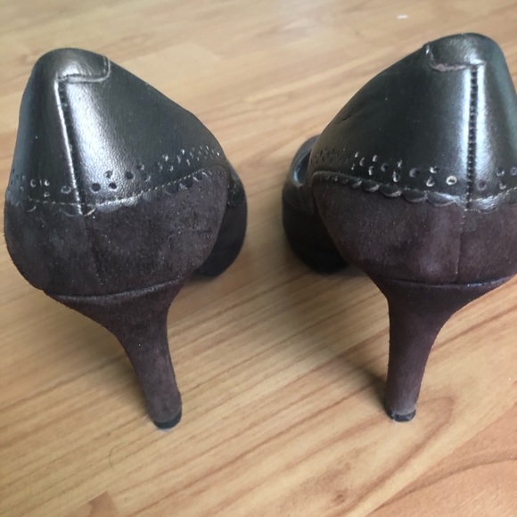 Bandolino, open toe high heels. Size 7 - Picture 4 of 4